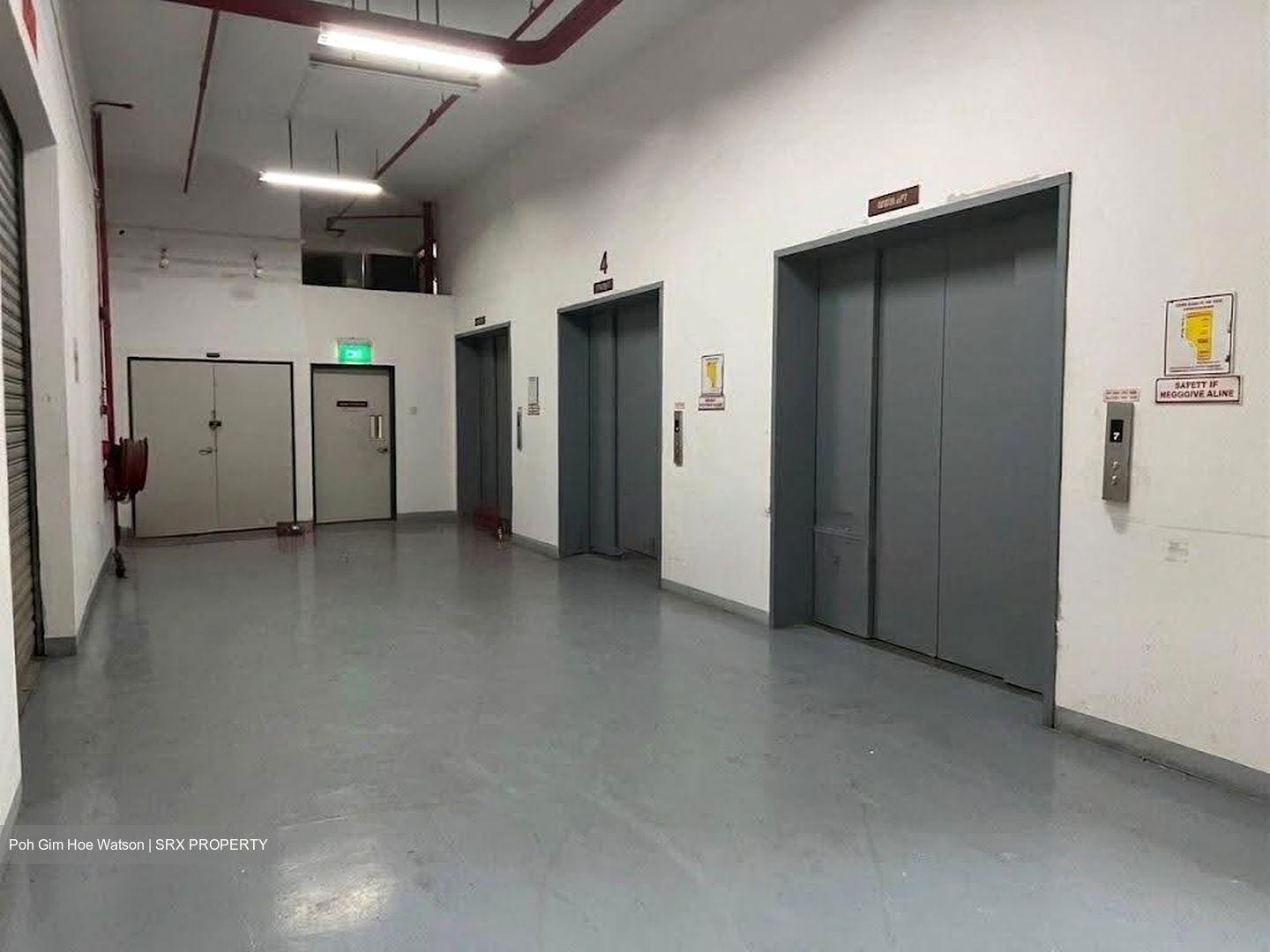 Csi Distribution Centre (D19), Factory #638976101